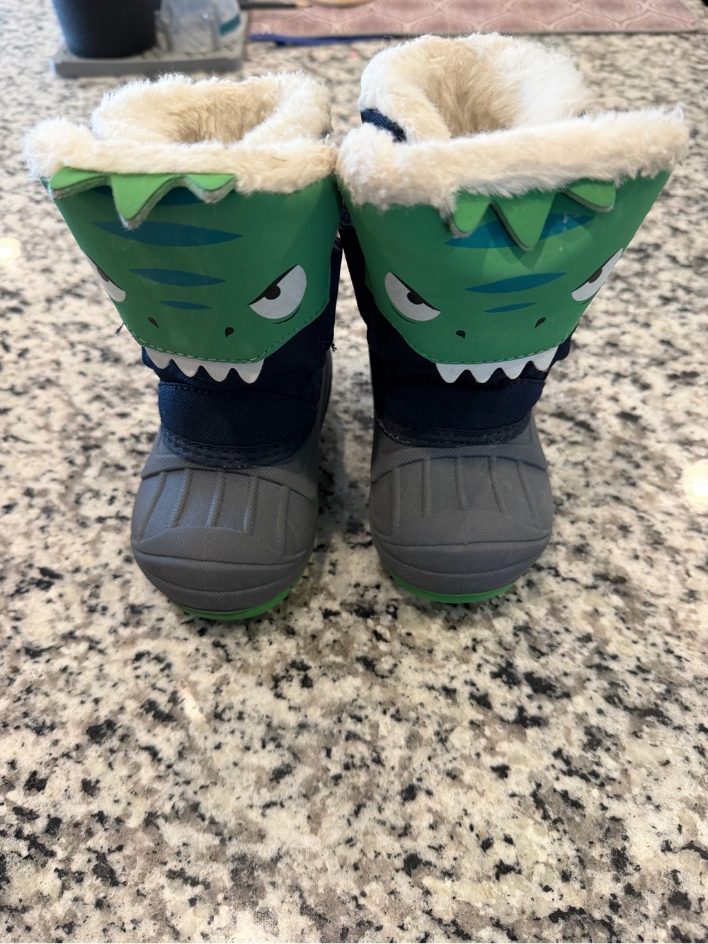 Cat & Jack Green Dinosaur Kids Snow Boots